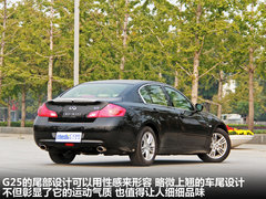 2010款 G25 2.5L 自动 豪华运动款