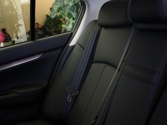 2010款 G37 3.7L 自动 Sedan