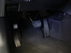 2010款 G37 3.7L 自动 Sedan