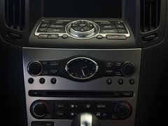 2010款 G37 3.7L 自动 Sedan