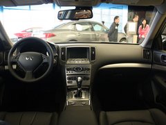 2010款 G37 3.7L 自动 Sedan