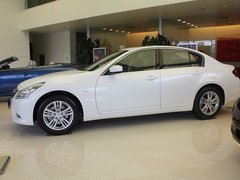 2010款 G37 3.7L 自动 Sedan