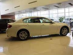 2010款 G37 3.7L 自动 Sedan
