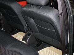 2010款 1.4L 手动 运动型