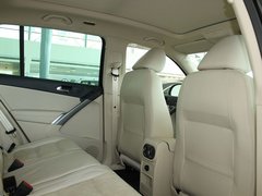 2010款 2.0TSI 自动 四驱旗舰版 5座