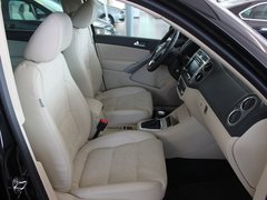 2010款 2.0TSI 自动 四驱旗舰版 5座