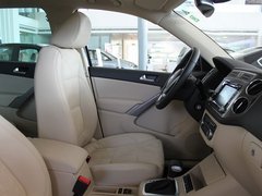 2010款 2.0TSI 自动 四驱旗舰版 5座