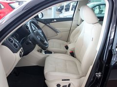2010款 2.0TSI 自动 四驱旗舰版 5座