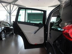 2010款 2.0TSI 自动 四驱旗舰版 5座
