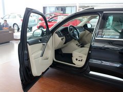 2010款 2.0TSI 自动 四驱旗舰版 5座