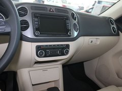 2010款 2.0TSI 自动 四驱旗舰版 5座