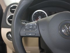 2010款 2.0TSI 自动 四驱旗舰版 5座