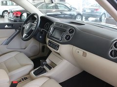 2010款 2.0TSI 自动 四驱旗舰版 5座