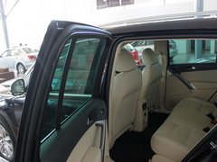 2010款 2.0TSI 自动 四驱旗舰版 5座