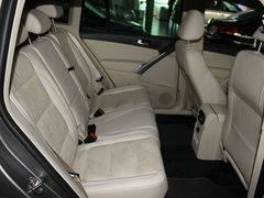 2010款 2.0TSI 自动 四驱旗舰版 5座