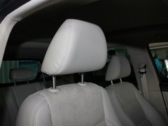 2010款 2.0TSI 自动 四驱旗舰版 5座