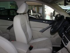 2010款 2.0TSI 自动 四驱旗舰版 5座