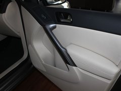 2010款 2.0TSI 自动 四驱旗舰版 5座