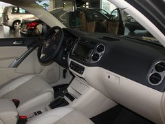 2010款 2.0TSI 自动 四驱旗舰版 5座