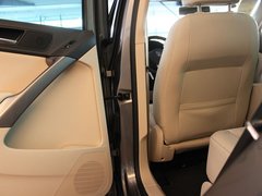 2010款 2.0TSI 自动 四驱旗舰版 5座
