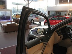 2010款 2.0TSI 自动 四驱旗舰版 5座
