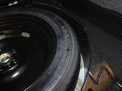 2010款 2.0TSI 自动 四驱旗舰版 5座