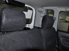 2010款 1.5L 手动 天窗版 5座