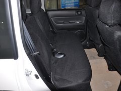 2010款 1.5L 手动 天窗版 5座