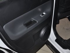 2010款 1.5L 手动 天窗版 5座