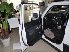 2010款 1.5L 手动 天窗版 5座