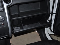 2010款 1.5L 手动 天窗版 5座