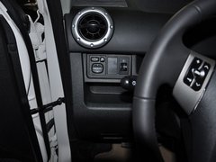 2010款 1.5L 手动 天窗版 5座