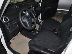 2010款 1.5L 手动 天窗版 5座