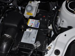 2010款 1.5L 手动 天窗版 5座