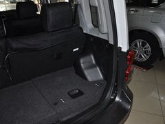 2010款 1.5L 手动 天窗版 5座