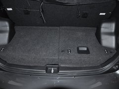2010款 1.5L 手动 天窗版 5座