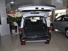 2010款 1.5L 手动 天窗版 5座