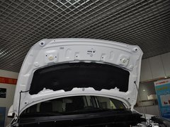 2010款 1.5L 手动 天窗版 5座