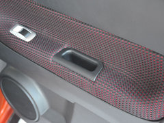 2010款 1.5L CVT 豪华型 5座