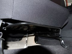 2010款 1.5L CVT 精英型 5座