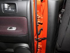 2010款 1.5L CVT 精英型 5座