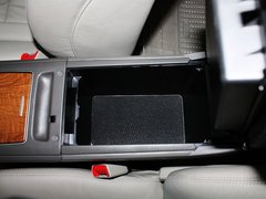 2010款 200G 2.0L AT Navi豪华导航版