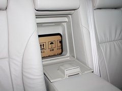 2010款 200G 2.0L AT Navi豪华导航版