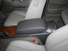 2010款 200G 2.0L AT Navi豪华导航版