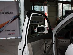 2010款 200G 2.0L AT Navi豪华导航版