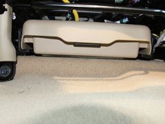 2010款 2.0L 自动 四驱经典版 5座