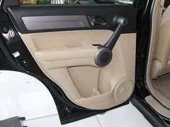 2010款 2.0L 自动 四驱经典版 5座