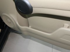 2010款 2.0L 自动 四驱经典版 5座