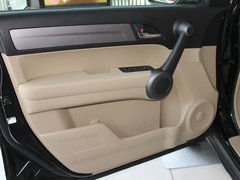 2010款 2.0L 自动 四驱经典版 5座