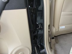 2010款 2.0L 自动 四驱经典版 5座